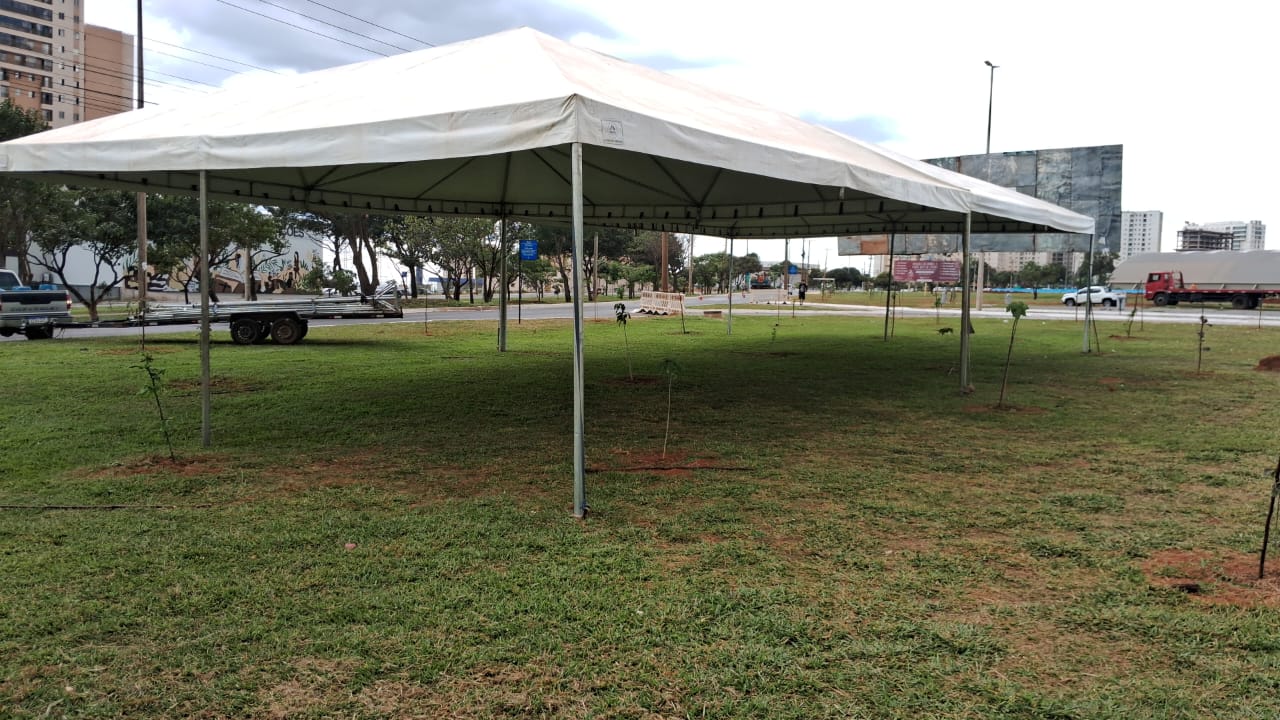 Tenda funcional para evento temporário